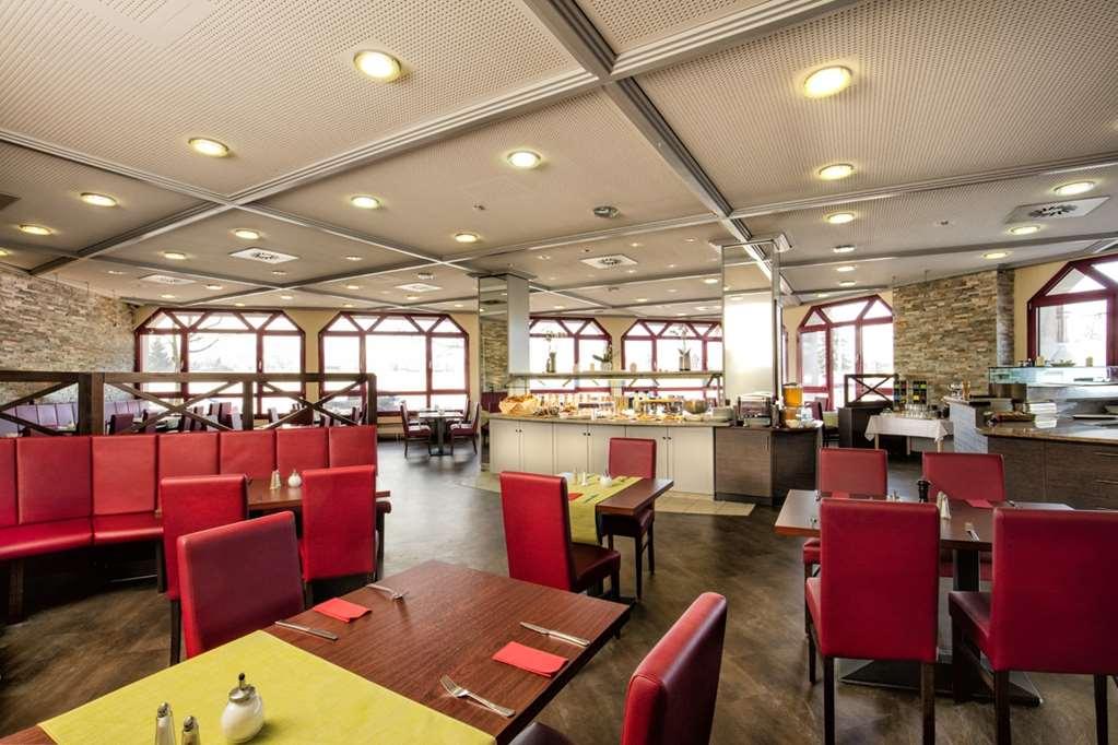 Doblergreen Hotel Stuttgart-แกร์ลิงเงน ร้านอาหาร รูปภาพ