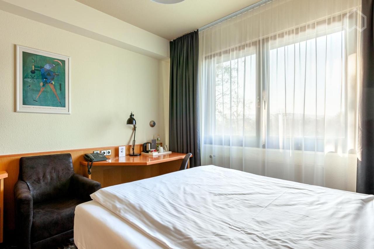 Doblergreen Hotel Stuttgart-แกร์ลิงเงน ภายนอก รูปภาพ
